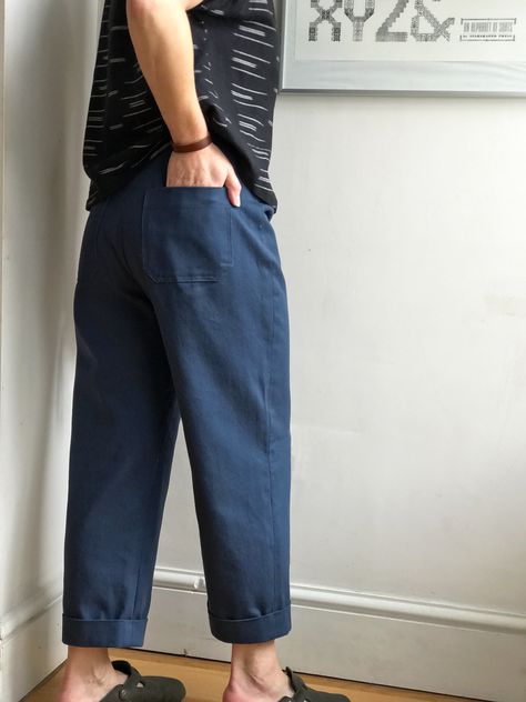 Cotton Pants Sewing Pattern, Eve Trousers Merchant And Mills, Merchant Mills Patterns, Merchant And Mills Patterns, Clothing Construction, Pattern Trousers, Winter Patterns, Trouser Pattern, Trousers Pattern