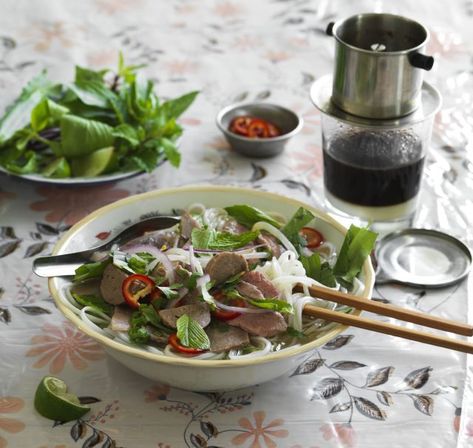 BERKELEY, CA - MARCH 22-25, 2016: The Pho Cookbook. Saigon-style beef pho. PHOTO BY JOHN LEE COPYRIGHT 2016 JOHN LEE PICTURES Andrea Nguyen, Stuffed Okra, Cross Rib Roast, Pho Spices, Chicken Pho, Pho Recipe, Chicken Adobo, Adobo Chicken, Most Popular Recipes