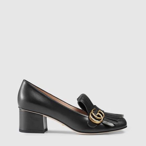 Leather mid-heel pump Gucci Heels, Women High Heels, Shoes Gucci, Mid Heels Pumps, Gucci Marmont, Vintage Woman, Platform High Heel Shoes, Black Leather Pumps, Gucci Monogram