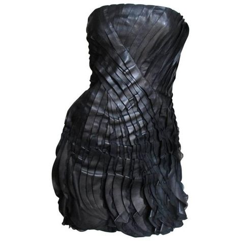 Preowned Incredible Valentino Leather & Silk Strapless Dress ($3,400) ❤ liked on Polyvore featuring dresses, black, silk dress, strapless leather dress, strapless dresses, leather dress and silk cocktail dress Strapless Leather Dress, Missoni Robe, Silk Strapless Dress, Valentino Silk, Strapless Silk Dress, Fancy Gowns, Valentino Couture, Silk Cocktail Dress, Textured Skirt