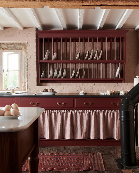 Refectory Red - Furniture Paint, 2.5L | deVOL Kitchens Classic English Kitchen, Devol Kitchens, Plate Rack, English Kitchens, Simple Furniture, Style Deco, Classic Kitchens, Red Kitchen, Pink Kitchen