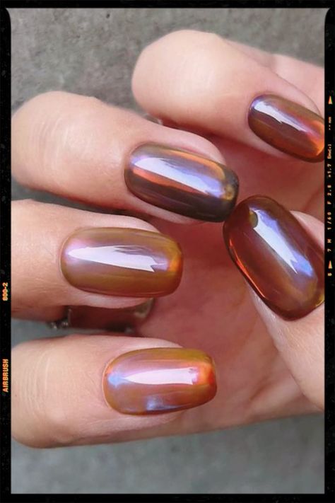 Amber Chrome Nails, Amber Nails Ombre, Jelly Nails Fall, Autumn Toe Nails, Amber Nails Design, Amber Nails, Short Nail Manicure, App Filter, Velvet Nails