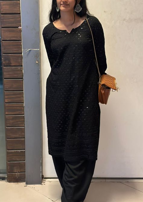 Casual outfit
Indian outfit
Kurti
Myntra
Straight fit jeans
Black chikankari kurti Black Kurti Outfit, Plain Black Kurti, Black Chikankari Kurti, Kurti Styling, Kurta Ideas, Qawali Night, Chicken Kari, Black Kurti, Blur Picture