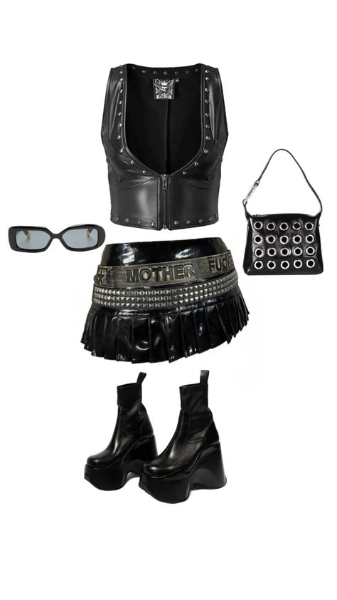 Punk fit, Tara yummy fit, gothic fit, all black outfit Punk Concert Outfit, Ab Outfits, Tara Yummy Outfits, 80s Rockstar, Punk Concert, Coachella Fits, Milk Teeth, 90s Punk, College Closet