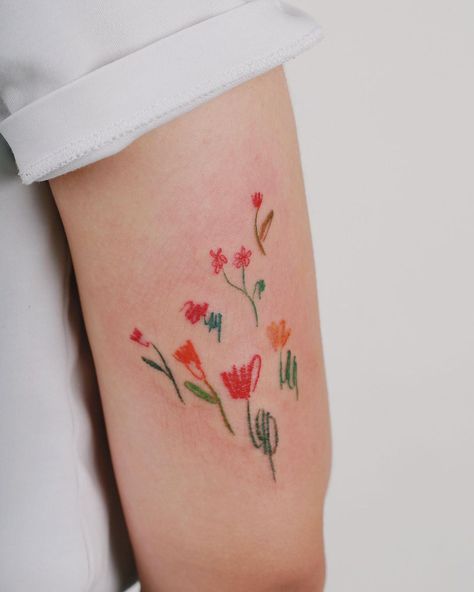 Doodle Flower Tattoo, Flower Doodle Tattoo, Floral Watercolor Tattoo, 30 Tattoo, Shield Tattoo, Instagram Doodle, Kpop Tattoos, Flower Doodle, Doodle Tattoo