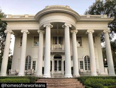 Historical Homes Of America on Instagram: “Beautiful Mansion located in New Orleans  #mansions #house #old #historic #wow #amazing #historichouse #columns #unreal #trim #woodwork…” Houses With Columns, Pillar House, Georgian Fireplace, Neoclassical Mansion, Vintage Mansion, Boy Type, Beautiful Mansion, Georgian Fireplaces, Greek Revival Architecture