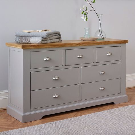 Living Room Chest, Grey Chest Of Drawers, Furniture Craft, Wide Chest Of Drawers, Grey Bedroom Furniture, Chic Dresser, Oak Bedroom Furniture, Painted Bedroom Furniture, Oak Furnitureland