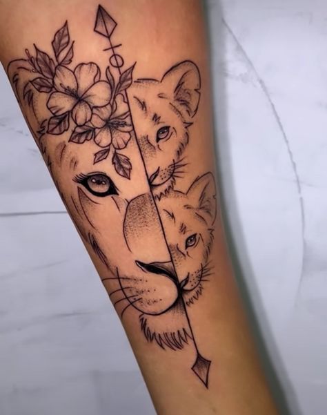 Mutterschaft Tattoos, Lioness Tattoo Design, Motherhood Tattoos, Lioness Tattoo, Mom Tattoo Designs, Mom Tattoo, Mommy Tattoos, Mother Tattoos, Forearm Tattoo Women