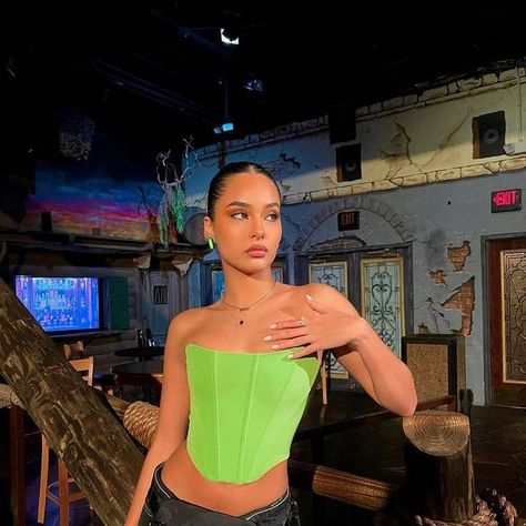 Green Night Out Outfit, Milipilis Vibes, Corset Verde, Nightout Outfit, Techno Outfit, Instagram Ladies, Music Festival Outfits, Party Fits, Looks Chic