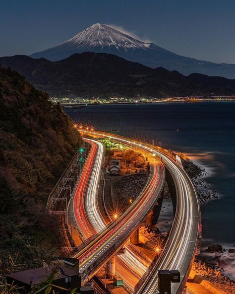 Gunung Fuji, Japan Aesthetic, Shizuoka, Night Photos, Japan Post, Photo Contest, Asia Travel, Night Photography, Featured Artist