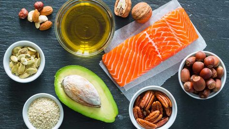 Facts About Good Fats - Consumer Reports Diet Myths, Low Carb Diets, Fat Foods, Eat Fat, Fatty Fish, Healthy Bones, Idee Pasto Sano, Good Fats, No Carb Diets