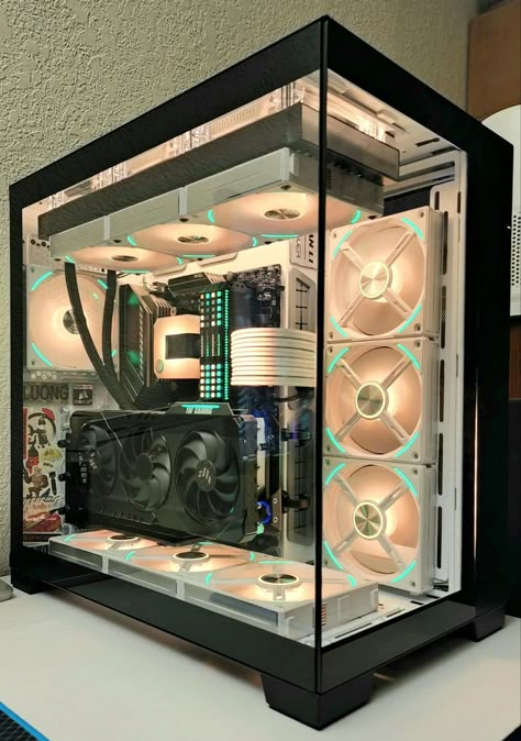 Clear Pc Build, H6 Flow Build, Unique Pc Build, Pc Assembling, Cute Pc Build, White Desk Setup, Gaming Computer Setup, Games Room Inspiration, Best Gaming Setup