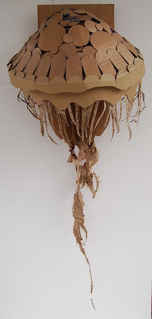 Cardboard Jellyfish | Flickr - Photo Sharing! Jellyfish 3d Art, 3d Jellyfish Craft, 3d Cardboard Art Projects, Cardboard Fish Sculpture, Cardboard Project Ideas, Paper Mache Jellyfish, Cardboard Person, 3d Cardboard Animals, Cardboard Jellyfish