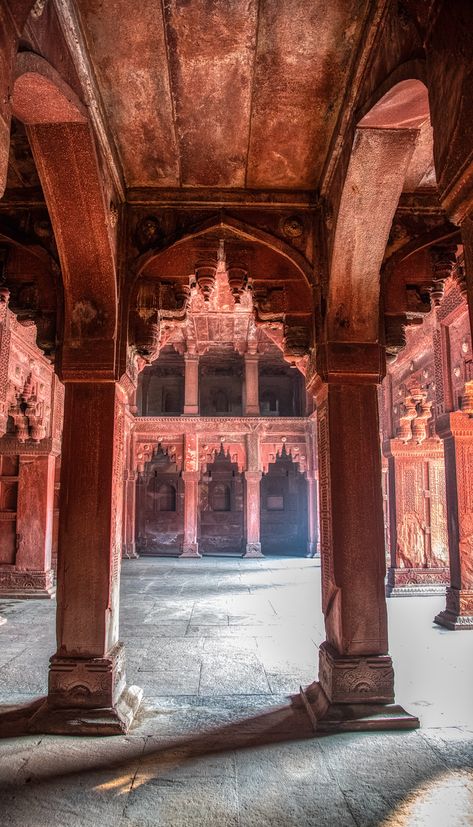 India - Agra - Agra Fort - Kim Carpenter Indian Fort, Pretty Cities, Ancient Persian Architecture, Palace Architecture, Shah Jahan, Hall Room, Persian Architecture, Agra Fort, Mughal Architecture