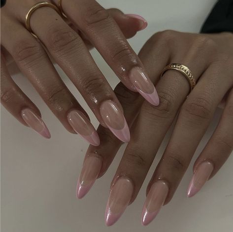 10+ Trending Valentine's Day Nail Designs — Thrive In Style Pink Chrome Nails, Chrome Nails Designs, Romantic Nails, Pink French, Acrylic Nails Coffin Short, Fire Nails, Classy Nails, Pretty Acrylic Nails, French Tip Nails