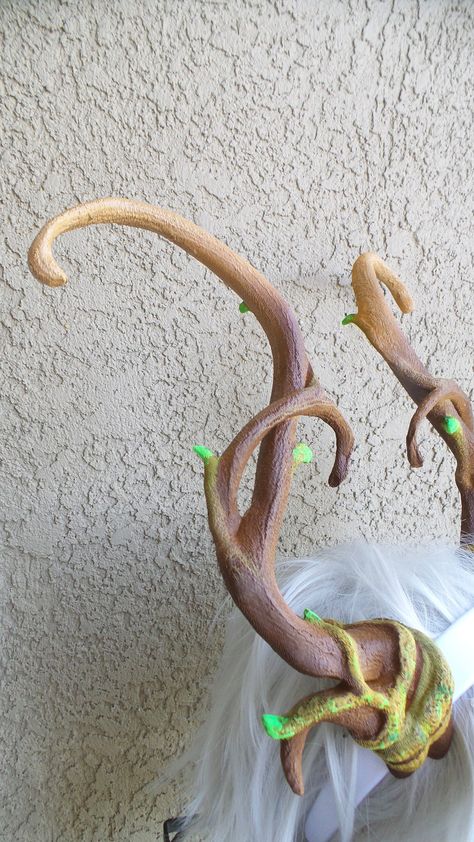 "They are large and majestic, statement cosplay horns. May be requested unpainted for your own project. They stand about 12\" long. The set is attached to a headband but will come unattached to better protect them during shipping Screws and predrilled headband will be included! Processing time is 3-5 days however the closer it gets to Holidays the processing time is longer as we get a lot of orders at the same time so please order soon:) You will be amazed at how light they are and how great the Horn Headpiece Diy, Diy Antler Headband, Elf With Horns, Cosplay Antlers, Decorated Antlers, Horn Designs, Diy Antler, Faerie Costume, Cosplay Horns