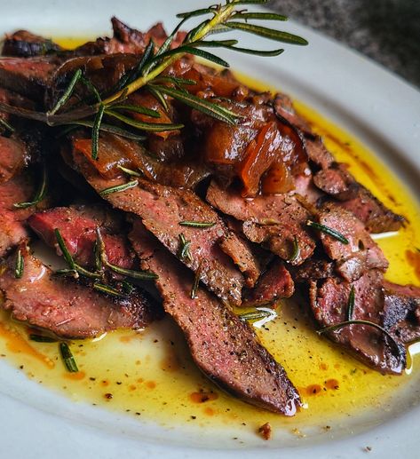 Seared Calf Liver with Caramelized Onions | KALOFAGAS | GREEK FOOD & BEYOND Calves Liver, Offal Recipes, Caramelized Shallots, Liver And Onions, How To Cook Liver, Liver Recipes, Clam Recipes, Beef Liver, Onion Recipes