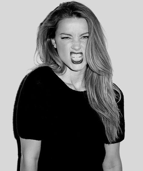 Amber Heard Photoshoot, Amber Heard Style, Amber Head, Feminine Vibes, Her Film, Be Powerful, Amber Alert, Amber Heard, Famous Women