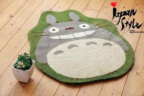 Totoro rug Kawaii Interior, Totoro Merchandise, Cat Bath, Neighbor Totoro, Anime Decor, Diy Carpet, Punch Needle Embroidery, My Neighbor Totoro, Hayao Miyazaki