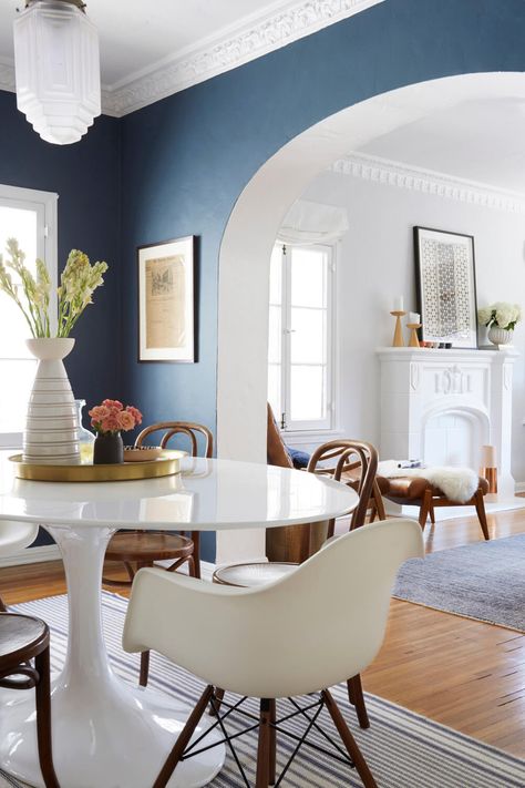 An open dining room / living room makeover Open Dining Room And Living Room, Dining Room Paint Colors, Living Room Reveal, Dining Room Paint, Dining Room Blue, Open Dining Room, Dining Room Ideas, Beautiful Dining Rooms, Room Paint Colors