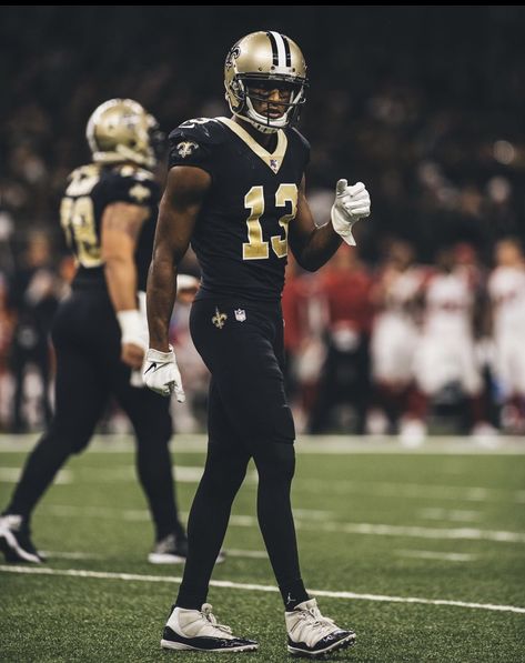 Nfl Saints, Nfl Football Pictures, Sports Pics, New Orleans Saints Football, Michael Thomas, Saints Football, Sports Pictures, Football Pictures, Nfl Players