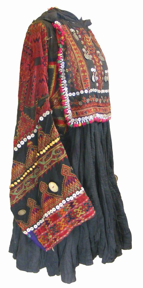 Afghan Nuristan dress Afghani Dress, Afghan Culture, Eastern Dresses, Afghani Clothes, Afghan Dress, Afghan Fashion, Afghan Clothes, Hippy Chic, Afghan Dresses