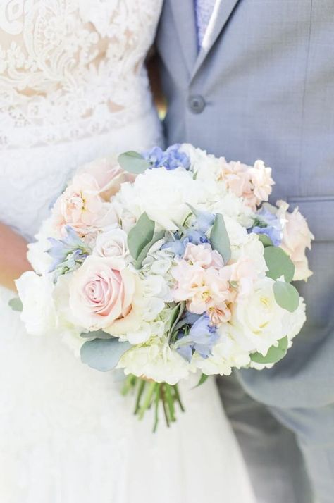 Bridal Bouquet Dusty Blue And Blush, Cheap Summer Wedding Flowers, Formal Bridal Bouquet, Pink White And Blue Bridal Bouquet, White Blush Blue Bouquet, Pink White Blue Bouquet, Periwinkle And Blush Wedding, Oversized Wedding Bouquet, Bridal Bouquet Styles Shape