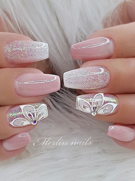 Merlin Nails, Nail Station, Bridal Nail Art, Pretty Nail Designs, Pretty Nail Art Designs, Nail Art Wedding, Pretty Nail Art, Gradient Nails, Nail Designs Glitter