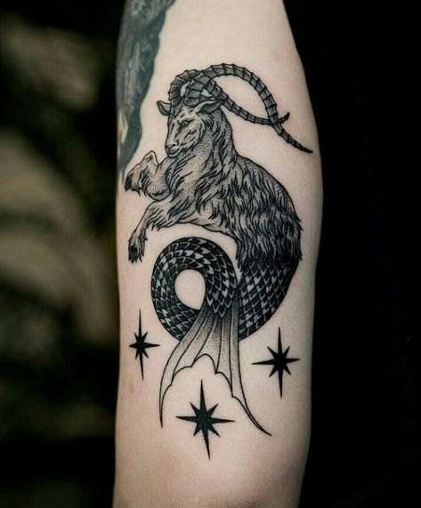 Tattoo For My Son, Full Arm Sleeve, Maori Warrior, Traditional Tattoo Inspiration, Knuckle Tattoos, Capricorn Tattoo, Temporary Tattoo Sleeves, Scary Tattoos, Greek Myth