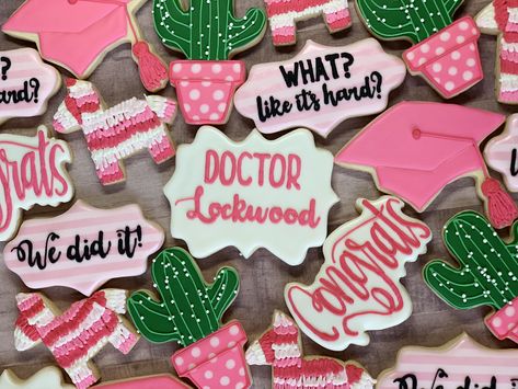 Legally Blonde Cookies, Blonde Cookies, Law School Graduation Party, Law School Graduation, Doctorate, Legally Blonde, Grad Cap, School Graduation, Grad Party