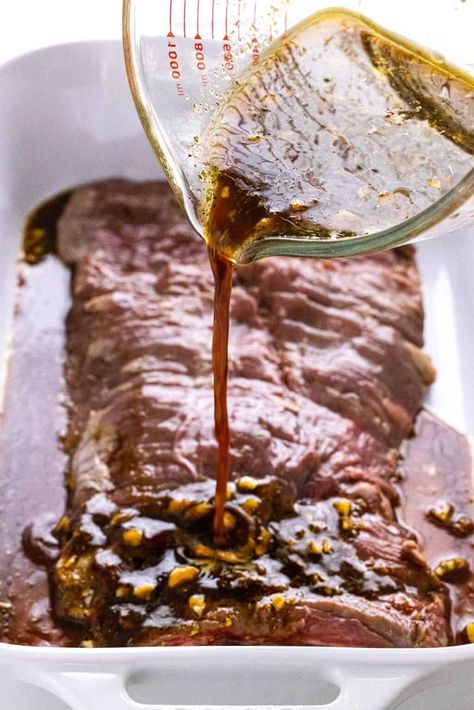 BEST Skirt Steak Marinade - Jessica Gavin Marinade For Beef, Bbq Skirt Steak Recipes, Marinated Skirt Steak Recipes, Best Skirt Steak Recipe, Skirt Steak Recipes Marinade, Beef Skirt Steak Recipes, Greek Skirt Steak Marinade, Grilled Skirt Steak Marinade, Quick Skirt Steak Marinade