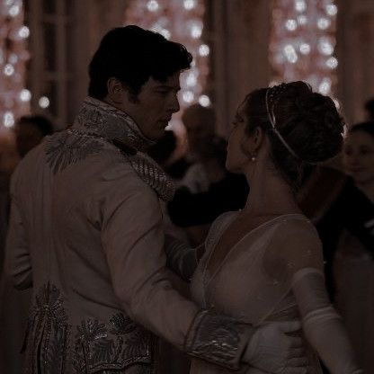 Royal Dance Aesthetic, Ball Dance Couple, Ball Dance Aesthetic, Ballroom Dancing Aesthetic, Royal Ballroom, Ballroom Aesthetic, 1800s Aesthetic, Ball Dancing, Couple Dancing Aesthetic