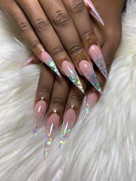 Stiletto Nails Ombre, Birthday Nails Stiletto, White Stiletto Nails, Acrylic Nails Stiletto, Stilleto Nails Designs, Stiletto Nails Short, Ombre Acrylic, Acrylic Toe Nails, Nails Stiletto