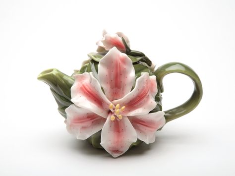 Lily 0.28-qt. Teapot White Lily Flower, Teapots And Cups, Porcelain Teapot, Iris Flowers, Chocolate Pots, Ceramic Teapots, Lily Flower, Poppy Flower, Fine Porcelain