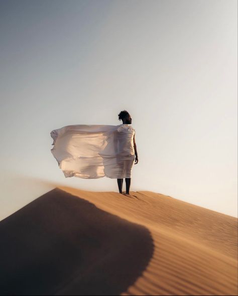 Fashion Desert Photography, Sand Dunes Editorial, Sand Dune Aesthetic, Desert Photo Shoot Ideas, Sand Dunes Photoshoot Men, Desert Editorial Photoshoot, Desert Nomad Aesthetic, Sand Dune Pictures, Desert Aesthetic Fashion