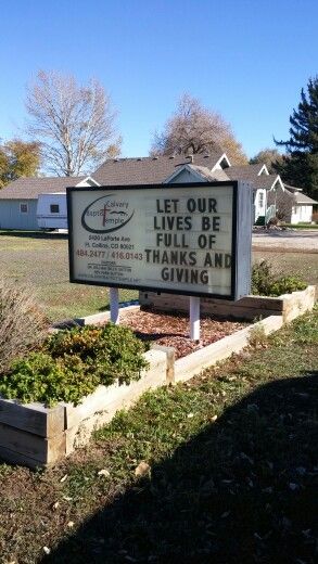 Thanksgiving church sign message... Let our lives be full of thanks and giving - Independent Baptist Church Signboard Ideas, Thanks And Giving, Quotes Thanksgiving, Church Sign Sayings, Funny Church Signs, Church Humor, November Quotes, Thanksgiving Messages, Thanksgiving Prayer