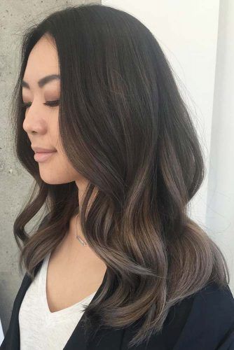 Ash Brown Hair is Exactly What You Need to Update Your Style in 2018 ★ See more: http://lovehairstyles.com/ash-brown-hair/ Brown Bayalage, Boliage Hair, Dark Ash Brown Hair, Ashy Brown Hair, Dark Ash Brown, Ash Brown Hair Color, Brown Hair Shades, Ash Brown Hair, Dark Ash