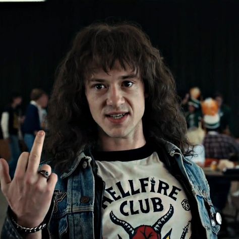 Stranger Things on Instagram: “i would join the hellfire club 4 him 🙏🏻” Eddie Munson Pfp, Eddie Munson Icons, Monkey Meme, The Hellfire Club, Eddie Edward, Joe Quinn, Top Tv Shows, Hellfire Club, Stranger Things Quote