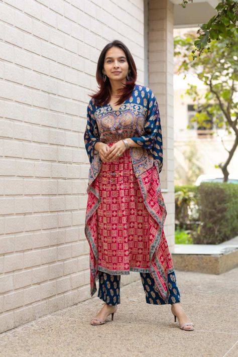 Kaptan Pattern Dress Pakistani, Kaptan Pattern Dress, Kaftan Pattern Kurti, Kaftan Design, Blue Kaftan, Kaftan Designs, Simple Kurti Designs, Printing Fabric, Kurta Neck Design