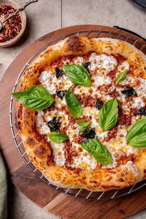 Neapolitan Pizza Dough Recipe for the Perfect Crust Neopolitan Pizza Dough, Neapolitan Pizza Dough Recipe, Neapolitan Pizza Dough, Best Dinner Ideas, Cooking With Wine, Neopolitan Pizza, Neapolitan Pizza, Authentic Italian Recipes, Pizza Sauce Recipe