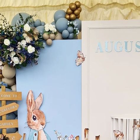 Luxury Event Styling by Nailah | Rugby ✨ on Instagram: "🐇 Peter Rabbit 🐇  First look at all the stunning details of this GORGEOUS Peter Rabbit party from yesterday. I've been wanting to execute this theme for the longest time and it finally came round and I was super pleased with the outcome. My lovely client gave full creative reign and we all know amazing things happen when given that opportunity. After months of meticulous planning, it was so worth the wait. I mean just look at it all, a party of dreamsssss. 😍  I always say that the details are always what make a display unforgettable and I worked hard to make sure nothing was forgotten this time. The fresh vegetables, crates, plants, butterflies, florals and cut outs all worked together to create the most magical atmosphere for a ve Peter Rabbit Backdrop, Confetti Theme, Peter Rabbit Birthday, Rabbit Birthday, Peter Rabbit Party, Luxury Event, Worth The Wait, Things Happen, Peter Rabbit