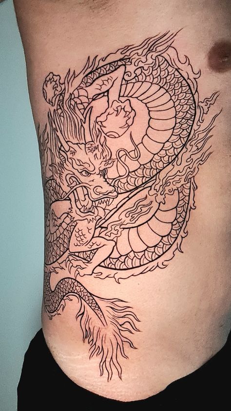 Tattoo for men, Japanese Tattoo, Tattoo ideas for men, Masculine Tattoo, Dragon tattoo, Rib tattoo Dragon Tattoo Bicep, Dragon Tattoo Men, Dragon Tattoo For Men, Dragon Tattoo Stencil, Side Body Tattoo, Shen Long Tattoo, Dragon Tattoo Back, Rib Tattoos For Guys, Fineline Tattoos