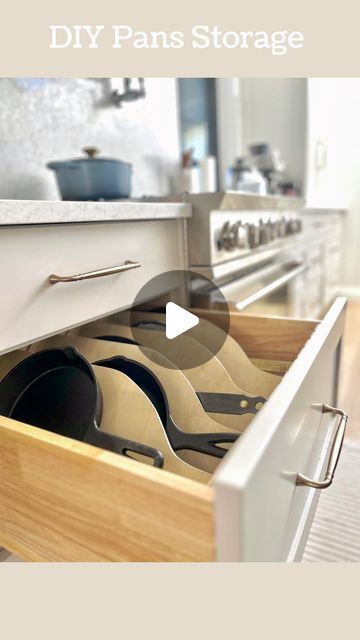 Frying Pan Storage Drawer, Pan Storage Ideas, Pots And Pans Storage, Pan Storage Diy, Pan Drawer, Pot And Pans Organization, Kitchen Pans, Pan Storage, Pan Organization