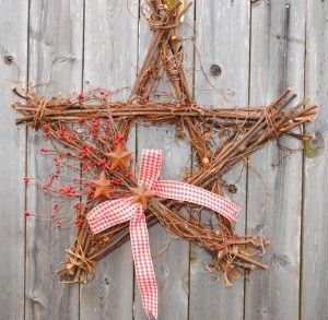 Image result for vine christmas star Grapevine Ideas, Grapevine Crafts, Grapevine Star, Twig Wreaths, Vine Wreaths, Star Wreath, Vine Wreath, Christmas Stars, Easy Fall Crafts