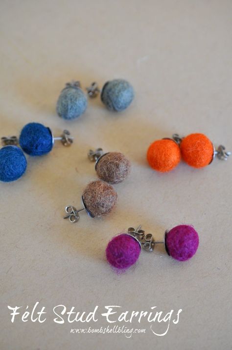 These felt ball earrings are CRAZY simple to create!  They only have ONE step.  SERIOUSLY!  Perfect for gift giving to anyone you love! Felted Earrings Diy, Needle Felt Earrings, Diy Earrings Studs, Felt Earrings, Chicken Dip Recipe, Buffalo Chicken Dip Recipe, Felted Earrings, Circle Crafts, Needle Felting Diy