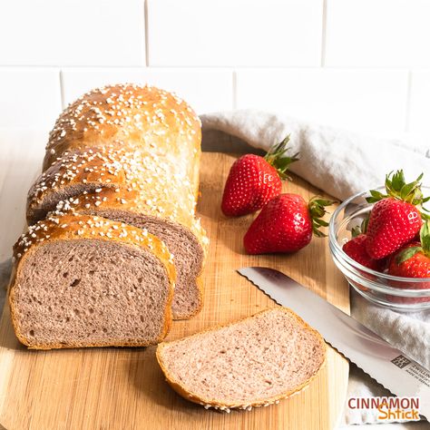 Strawberry Brioche, The Best French Toast, Brioche Recipe, Strawberry Bread, Best French Toast, Strawberry Donuts, Yeast Breads, Knead Bread, Dough Ingredients