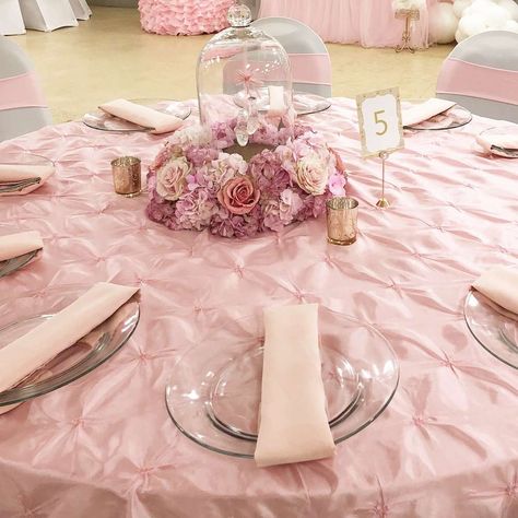 Ballerina/Modern Baby Shower | CatchMyParty.com Butterfly Baby Shower Centerpieces, Ballerina Baby Shower Theme, Ballet Baby Shower, Ballerina Centerpiece, Tutu Centerpieces, Angel Decorations, Ballerina Theme, Baby Shower Girl Diy, Swan Baby Shower