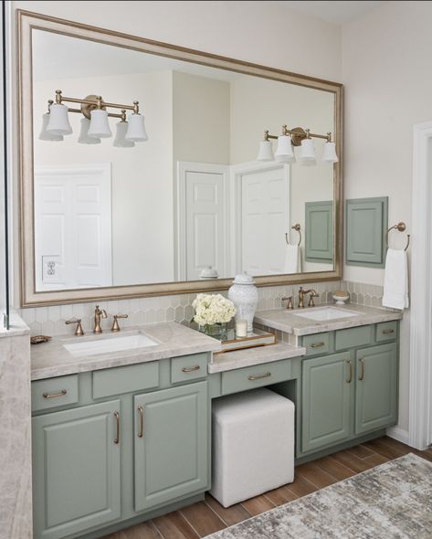 Seafoam Blue Bathroom, Seafoam Green Bathroom, Light Green Bathrooms, Interior Design Green, Bathroom Double Sink, Blue Green Bathrooms, Double Wide Home, Space Interior Design, French Bathroom