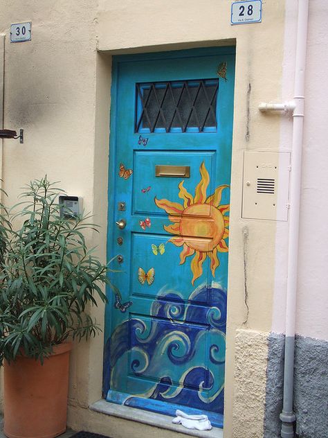 Italy Door, Health Resort, Paint Door, Door Painting, Painted Door, Liguria Italy, Door Murals, Cool Doors, Blue Door