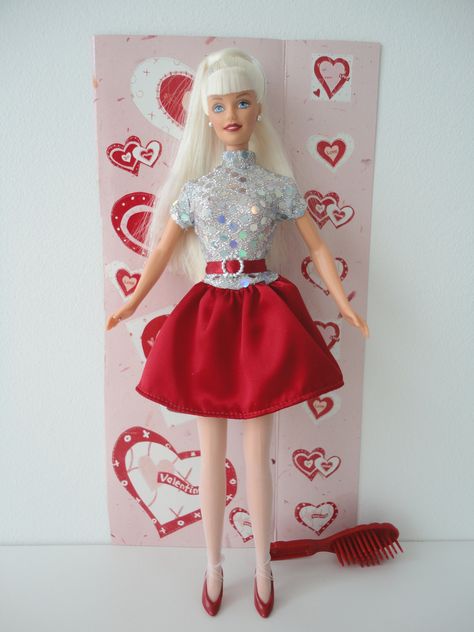 Valentines Barbie, Ankara Corset Dress, Barbie Valentines, Ankara Corset, Bad Mouth, 90s Barbie, Barbie 1990, Cinderella Doll, Barbie 80s